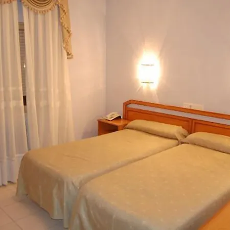 Affittacamere Restaurante Carolina Pedrosillo el Ralo