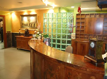 Restaurante Carolina 3* Pedrosillo el Ralo