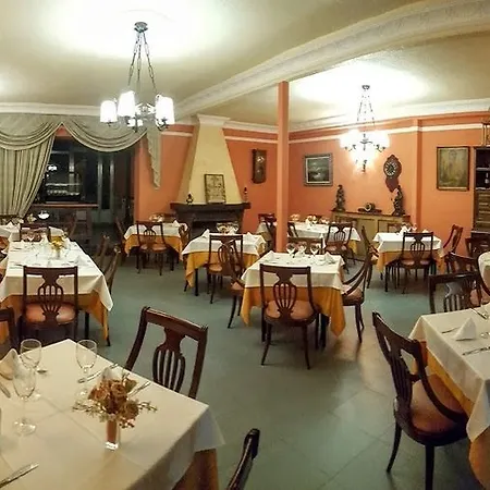 Restaurante Carolina 3* Pedrosillo el Ralo